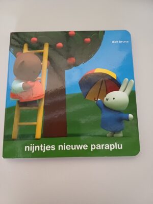 Nijntjes nieuwe paraplu